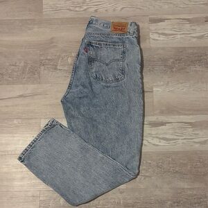 Levi's Women's Straight Leg Jeans in Light Blue